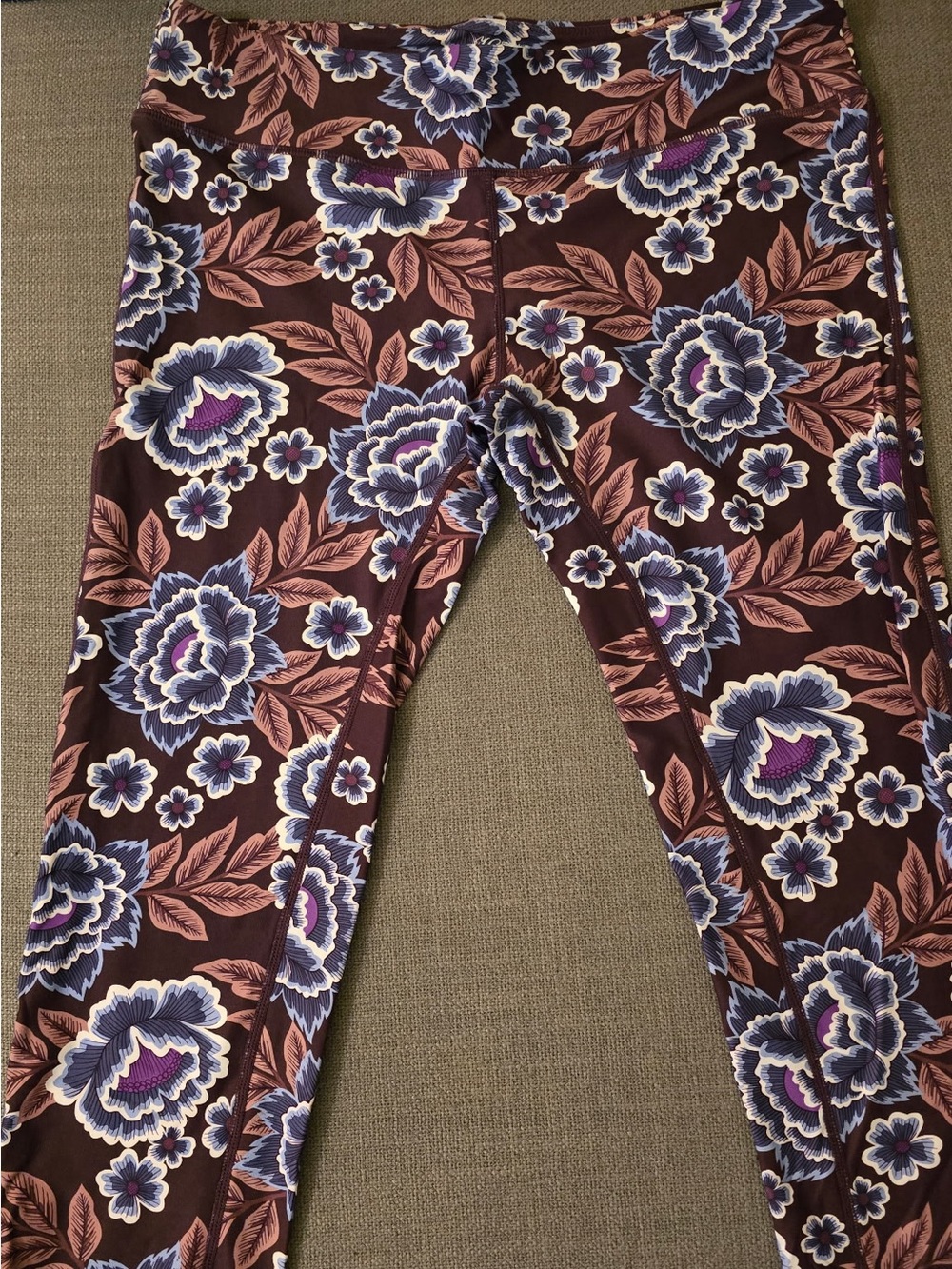 Hybrid Apparel Floral Print Leggings in Brown, Blue, Pink